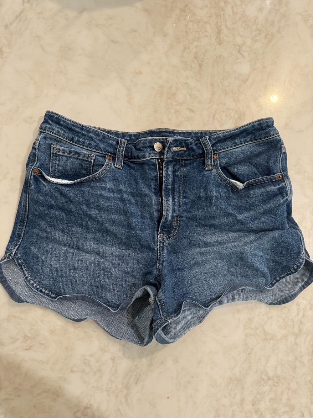 Old Navy Denim Scallop Hem Women's Shorts - Blue